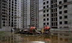 <strong>搞欠好资金链断裂</strong>